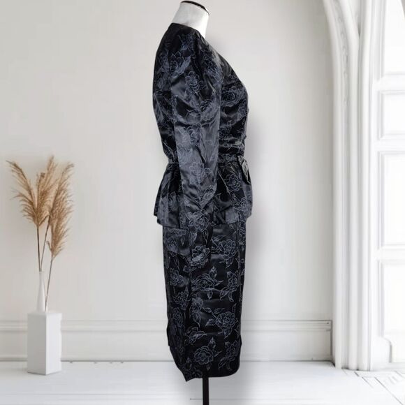 Vintage 80s Peplum Satin Midi Skirt Set Size 6 Black Floral Rose Print Goth - Picture 12 of 16